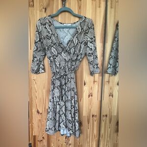 Snakeskin print wrap dress (size M)